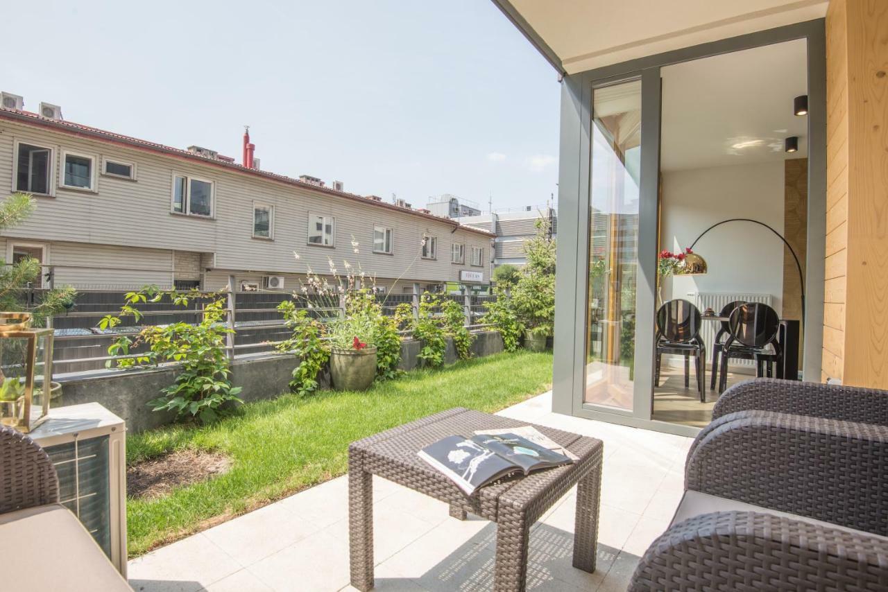 Galaxy Garden Apartment Cracow- Shopping Mall 1Min, Underground Parking, Family Friendly, City Center Krakkó Kültér fotó